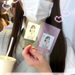 アイドルを夢見る黒髪美少女み○（19）。ダンスレッスン費を稼ぐために制服コスプレ姿で一生懸命頑張りました！低身長で小柄な体で初めての男の異物を受け入れて連続絶頂。